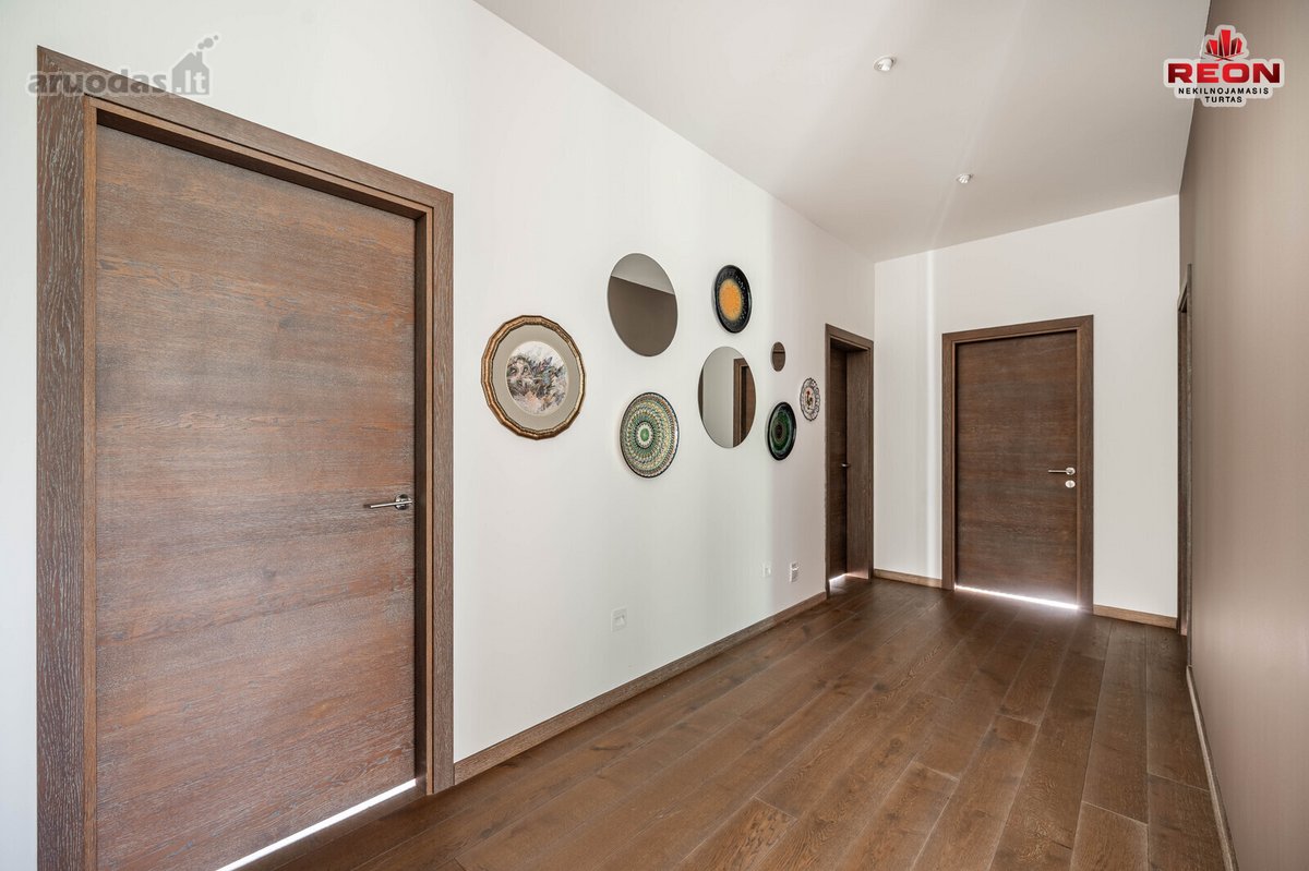 Modernus, Erdvus, Jaukus 167m² Namas - nuotraukos Nr. 38