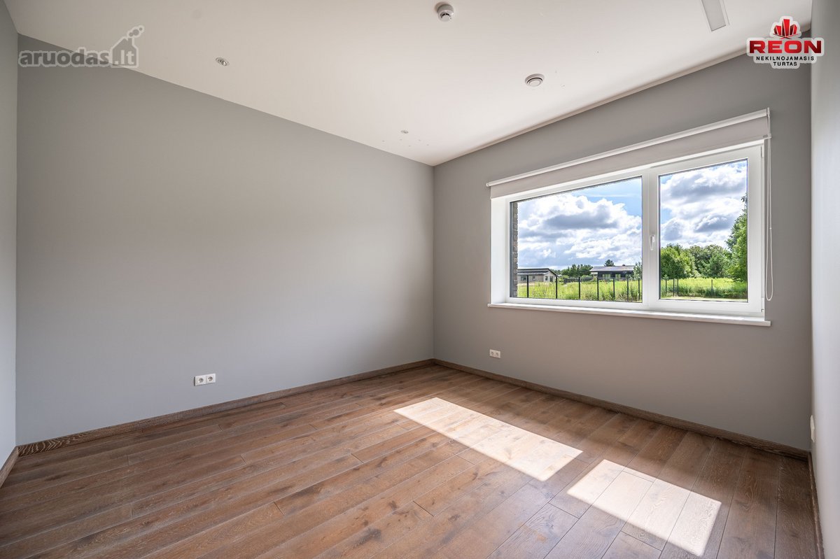 Modernus, Erdvus, Jaukus 167m² Namas - nuotraukos Nr. 39