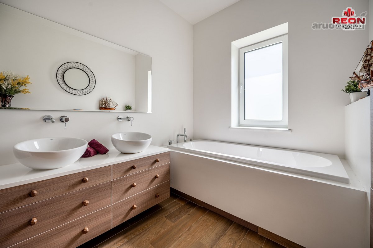 Modernus, Erdvus, Jaukus 167m² Namas - nuotraukos Nr. 41