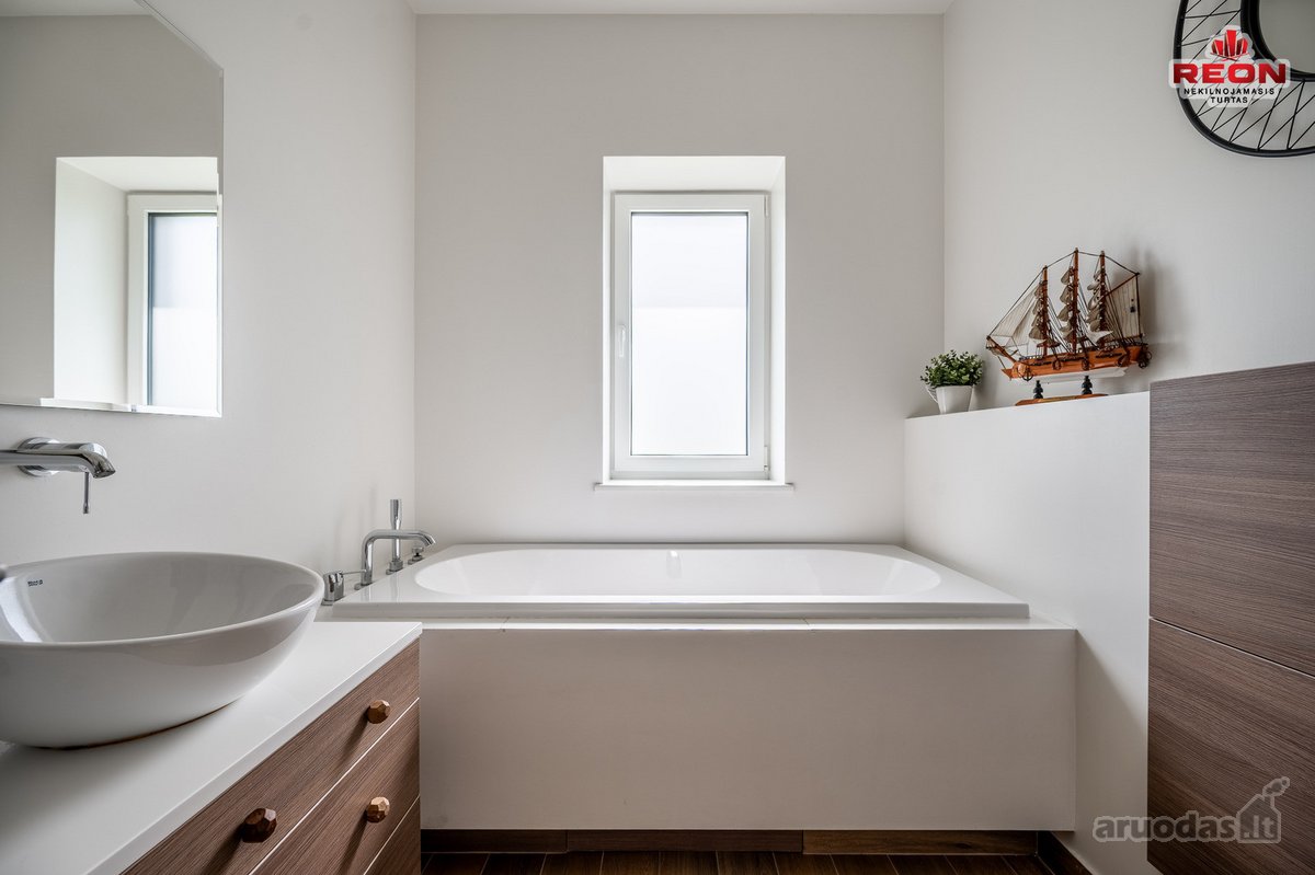 Modernus, Erdvus, Jaukus 167m² Namas - nuotraukos Nr. 42