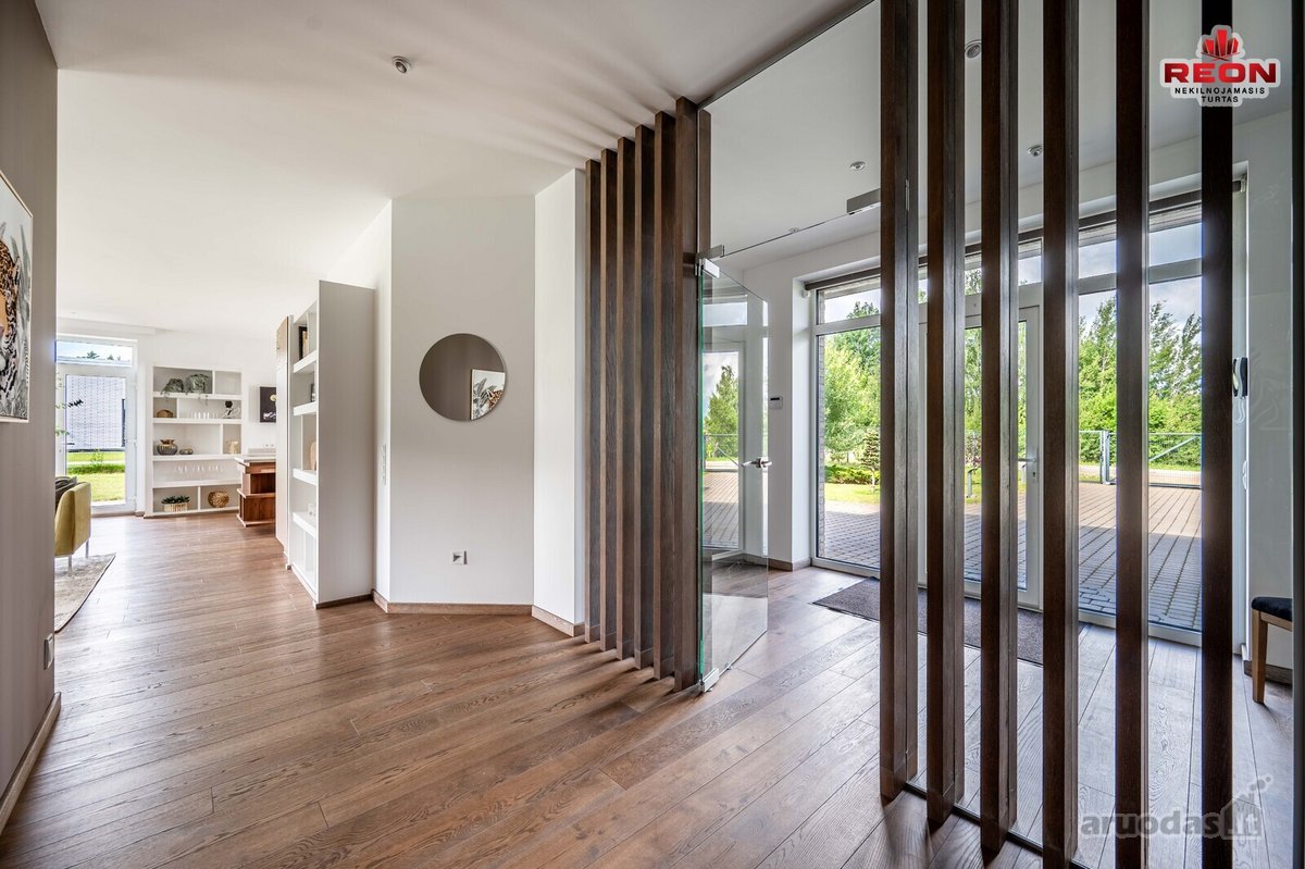 Modernus, Erdvus, Jaukus 167m² Namas - nuotraukos Nr. 45