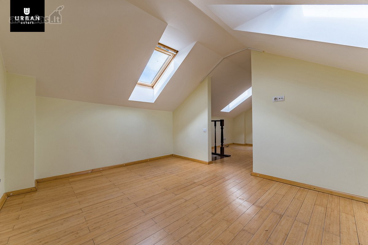 Erdvus Butas Aukštomis Lubomis Vilniaus - nuotraukos Nr. 16