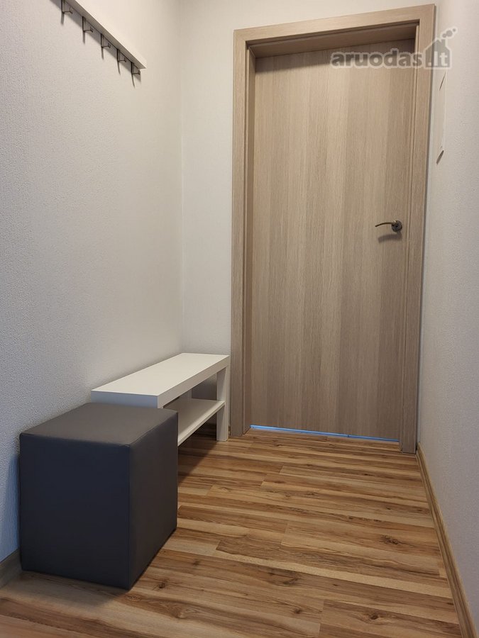 Išnuomojamas 2 kambarių butas, renuovuotame - nuotraukos Nr. 10