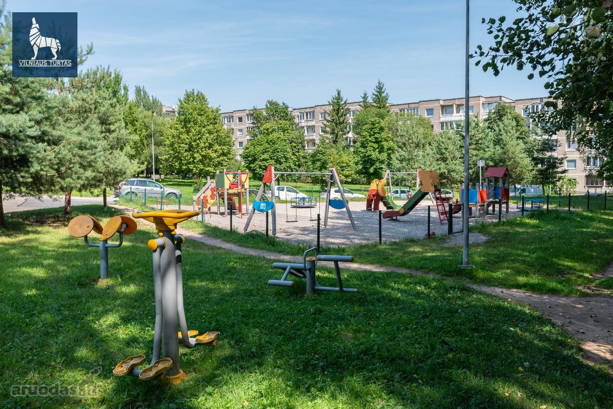 Parduodamas erdvus 3 kambarių butas prie - nuotraukos Nr. 26