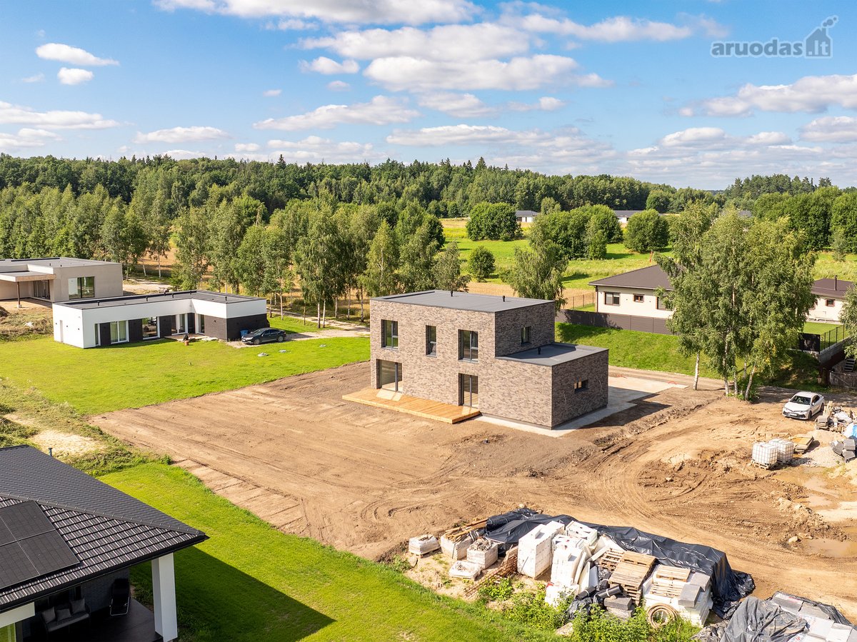 Parduodamas dviejų aukštų, puikios kokybės - nuotraukos Nr. 13