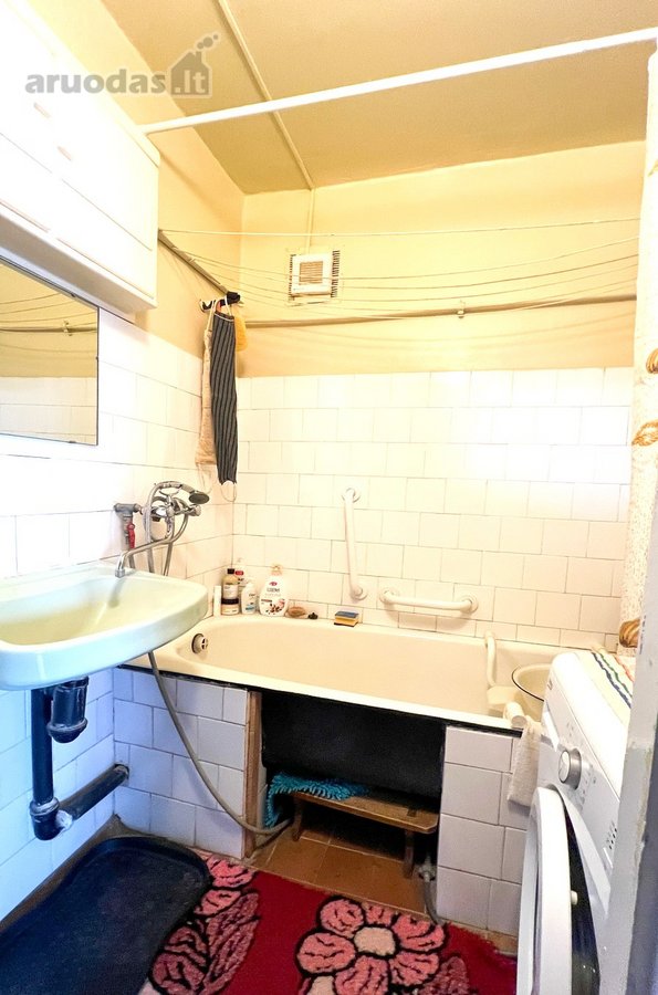 Parduodamas erdvus ir šviesus 2 kambarių - nuotraukos Nr. 17