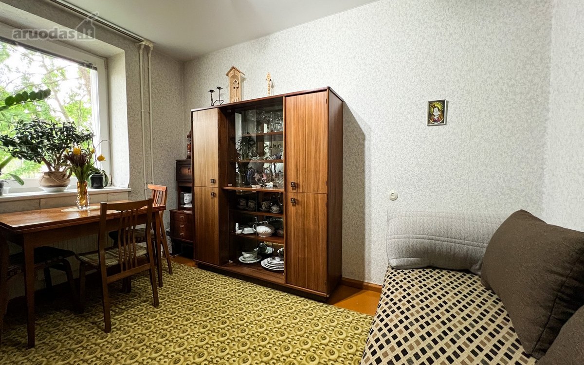 Parduodamas erdvus ir šviesus 4 kambarių - nuotraukos Nr. 6