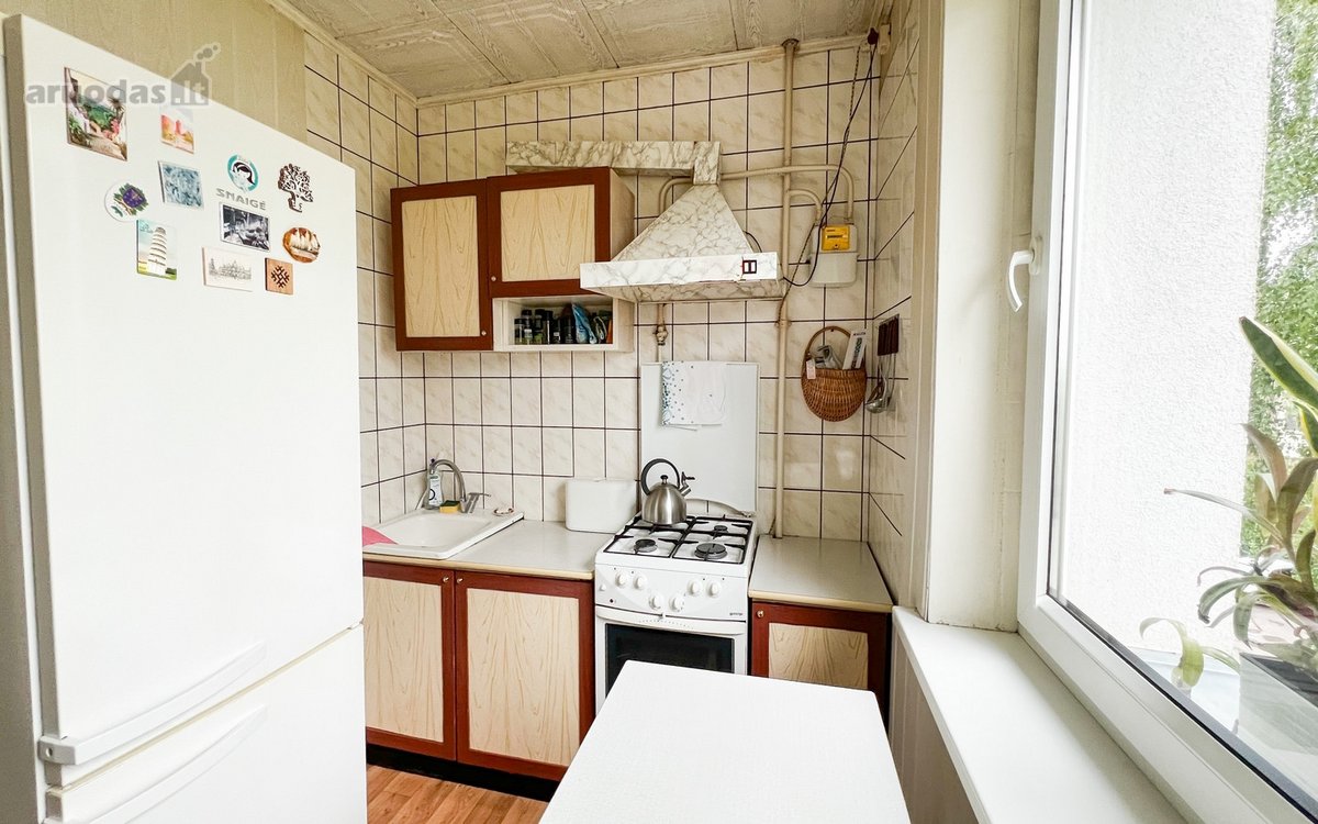 Parduodamas erdvus ir šviesus 4 kambarių - nuotraukos Nr. 14