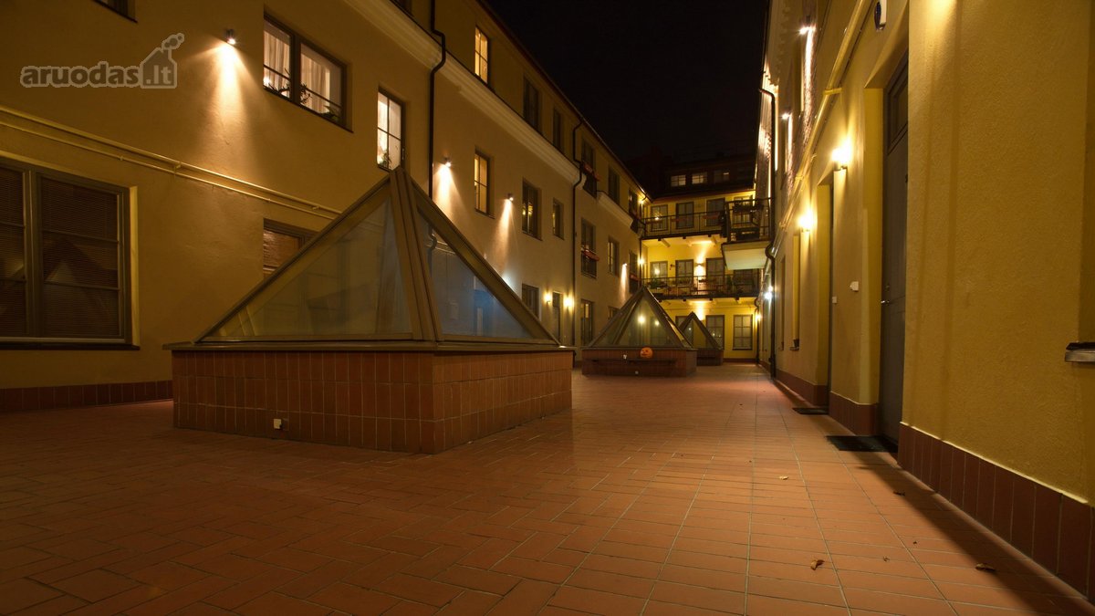 Išnuomojamas moderniai įrengtas ir pilnai - nuotraukos Nr. 11