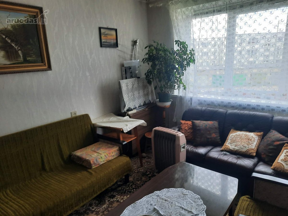 Parduodamas erdvus 3 kambarių butas antrame - nuotraukos Nr. 4