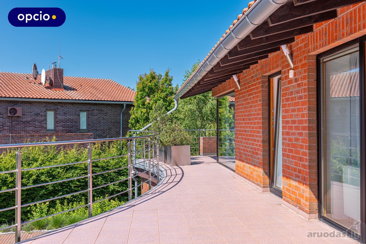 Parduodamas Išskirtinės Architektūros Namas - nuotraukos Nr. 12