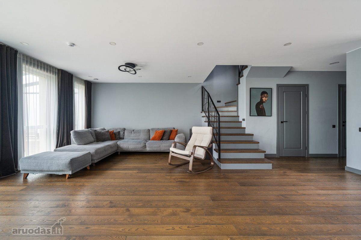 Parduodamas pilnai įrengtas 115 m² kotedžas - nuotraukos Nr. 2