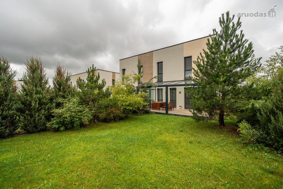 Parduodamas pilnai įrengtas 115 m² kotedžas - nuotraukos Nr. 8