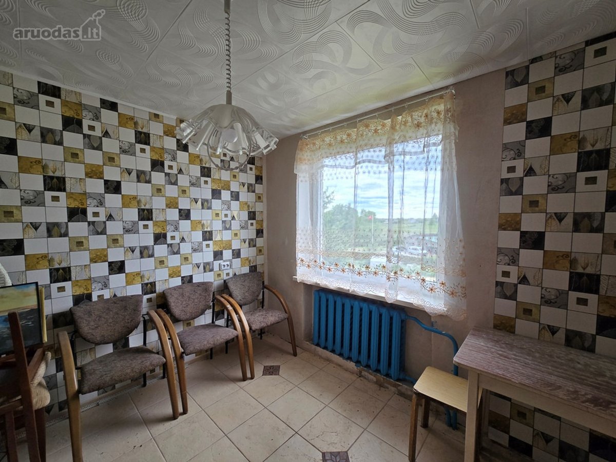 Molėtų priemiestyje parduodamas erdvus dviejų - nuotraukos Nr. 22