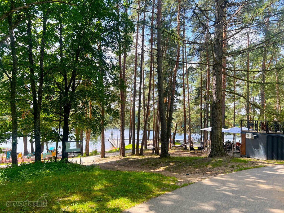 Zarasų mieste, K. Būgos gatvėje, renovuotame - nuotraukos Nr. 23
