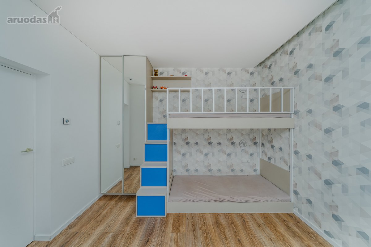 Parduodamas stilingai ir kokybiškai įrengtas - nuotraukos Nr. 20