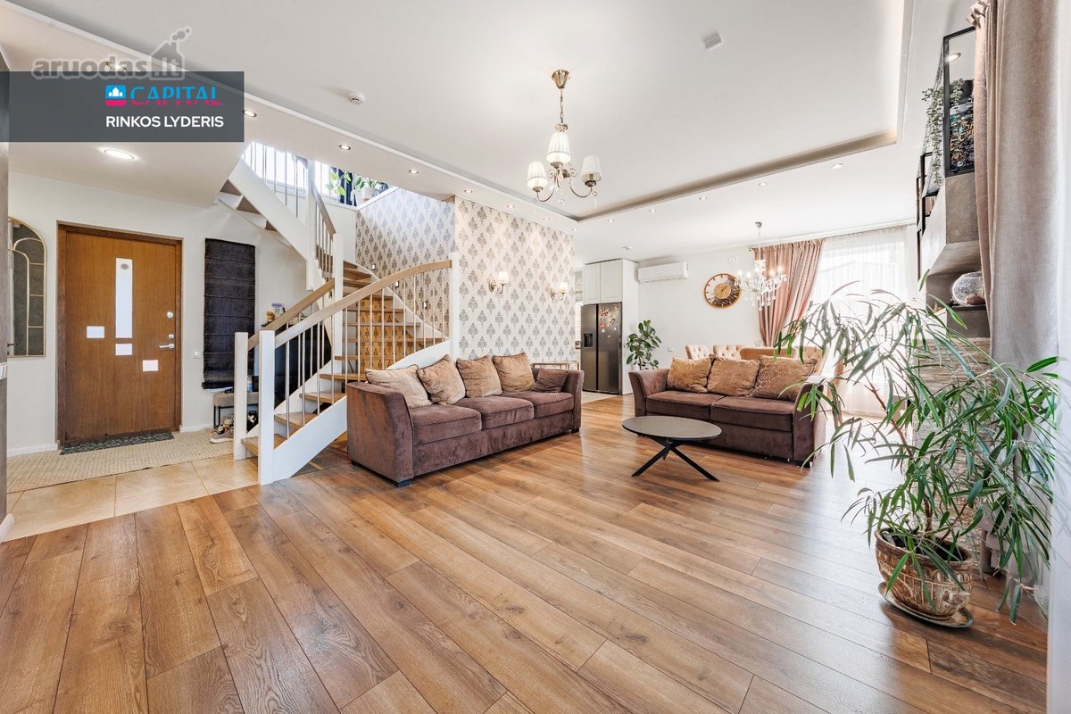 Skubiai parduodamas 142.18 m² namas su 5,12 - nuotraukos Nr. 11