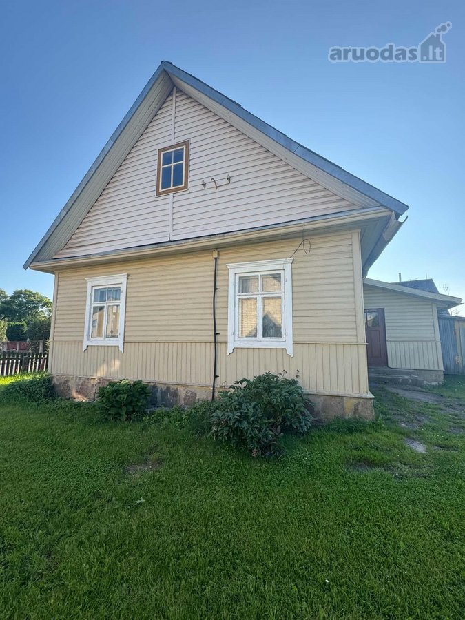 Parduodamas namas su erdviu 28 arų sklypu - nuotraukos Nr. 2