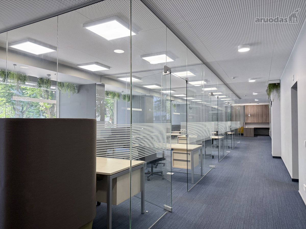 Nuomojamos 309 m² komercinės patalpos vienoje - nuotraukos Nr. 7