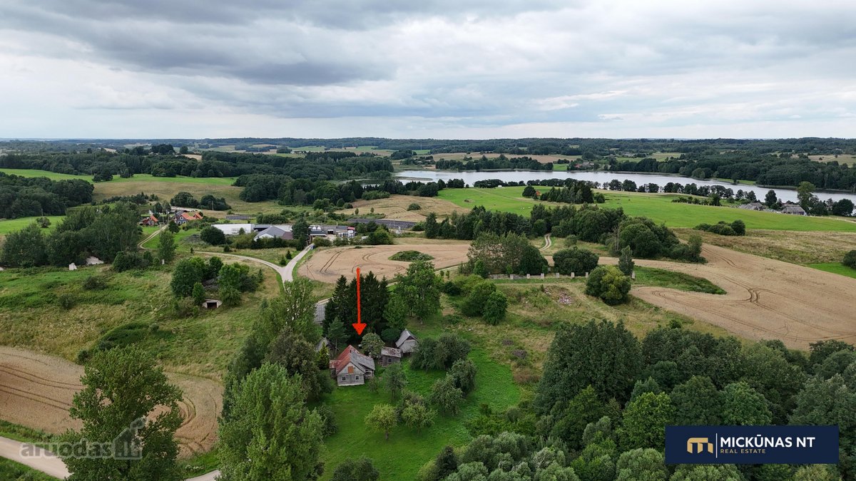 Parduodama sodyba su žemės sklypu ir - nuotraukos Nr. 2