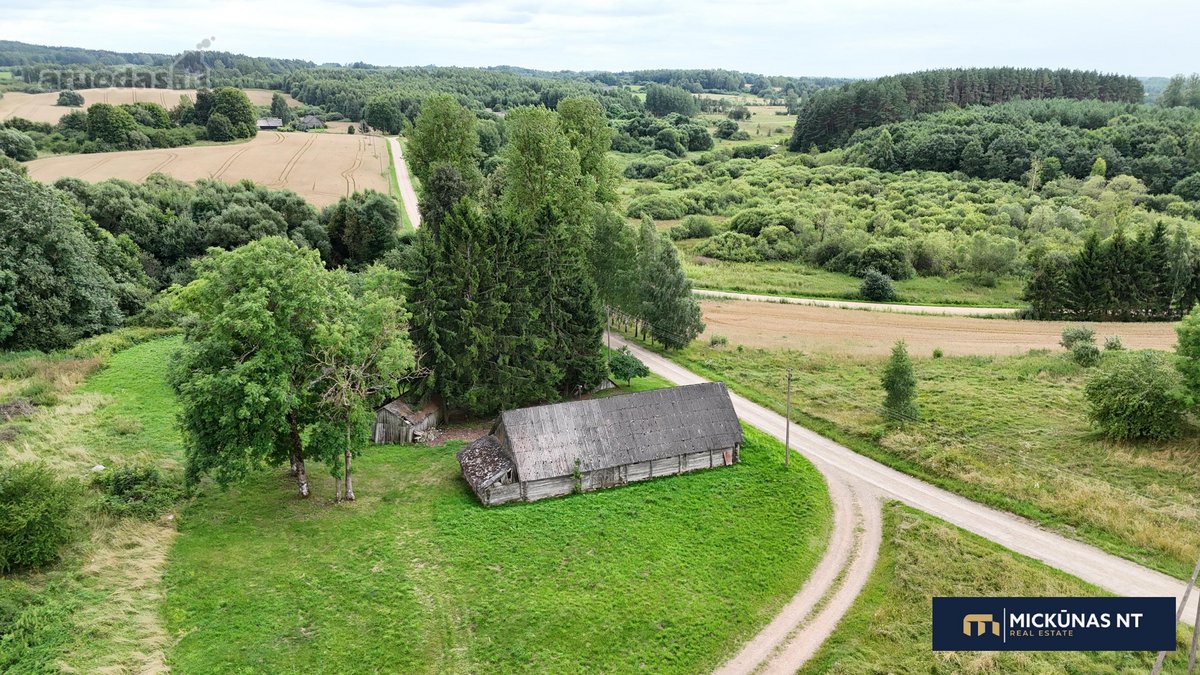 Parduodama sodyba su žemės sklypu ir - nuotraukos Nr. 8