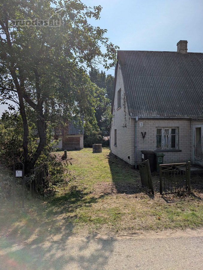 Lazdijų mieste, Liepų g.3 parduodamas - nuotraukos Nr. 2