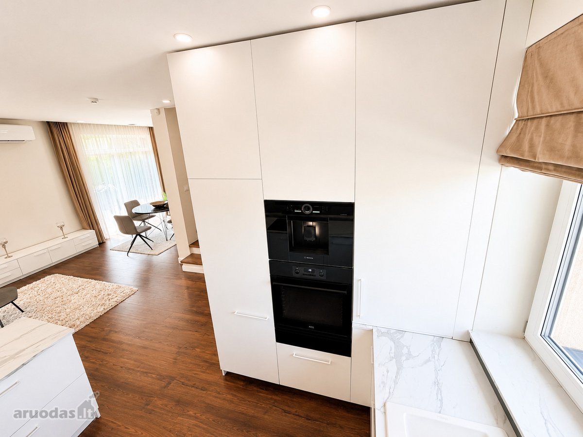 Parduodamas 132 m² kotedžas su garažu, terasa - nuotraukos Nr. 8