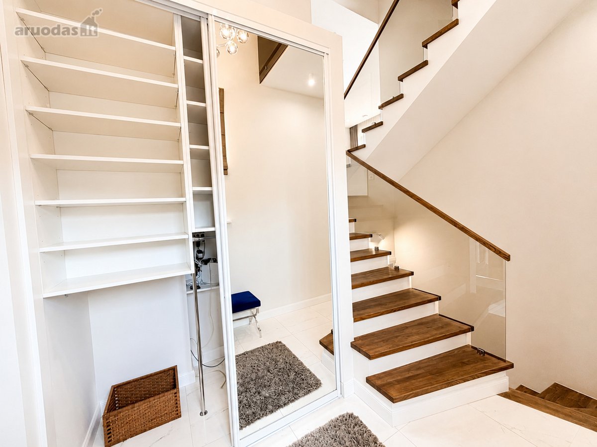 Parduodamas 132 m² kotedžas su garažu, terasa - nuotraukos Nr. 30