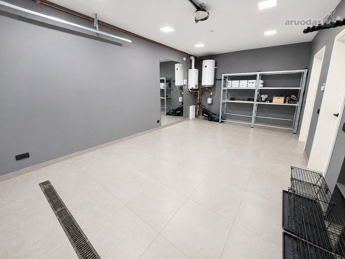 Parduodamas 132 m² kotedžas su garažu, terasa - nuotraukos Nr. 32
