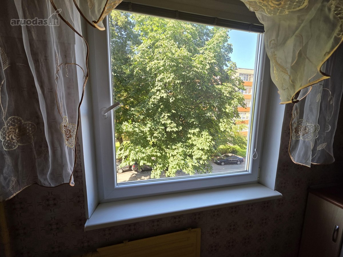 Parduodamas erdvus, saulėtas ir šiltas 3 - nuotraukos Nr. 34