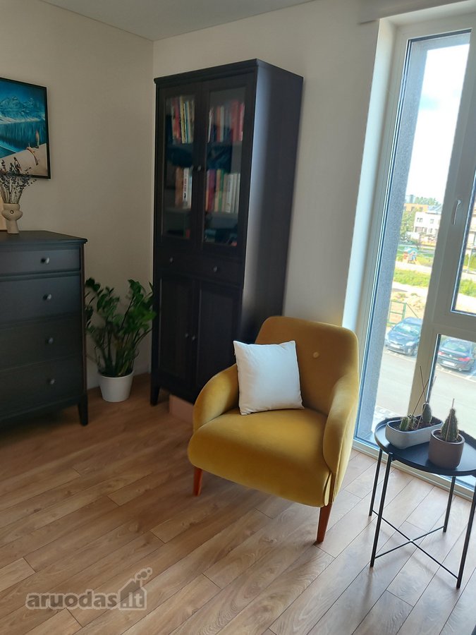 Parduodame jaukų ir šviesų 3 kambarių butą - nuotraukos Nr. 9