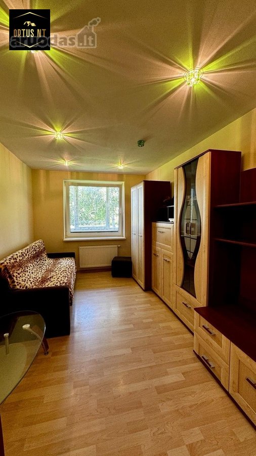 Parduodamas 3 kambarių butas su privačiu 14,6 - nuotraukos Nr. 2