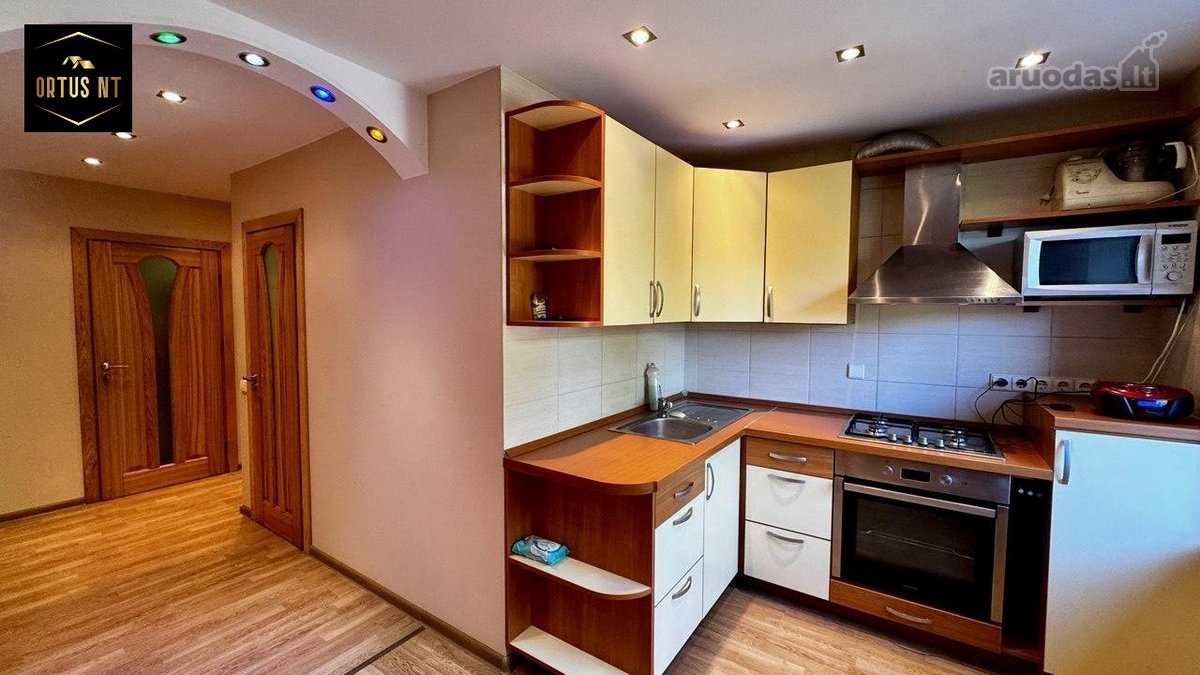 Parduodamas 3 kambarių butas su privačiu 14,6 - nuotraukos Nr. 5