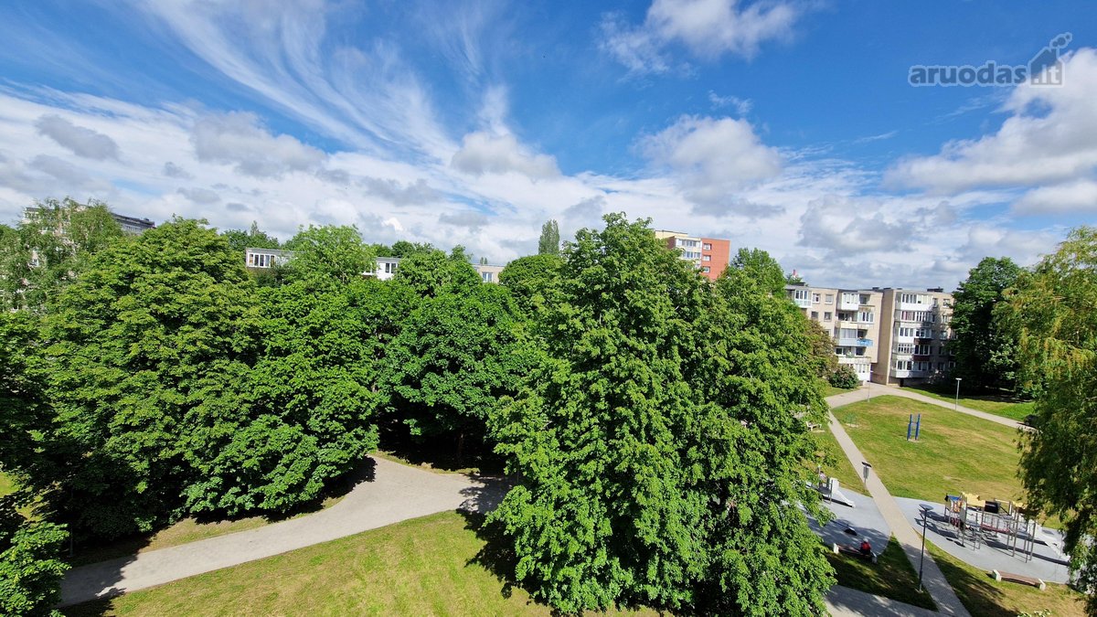 Parduodamas jaukus ir erdvus dviejų kambarių - nuotraukos Nr. 27