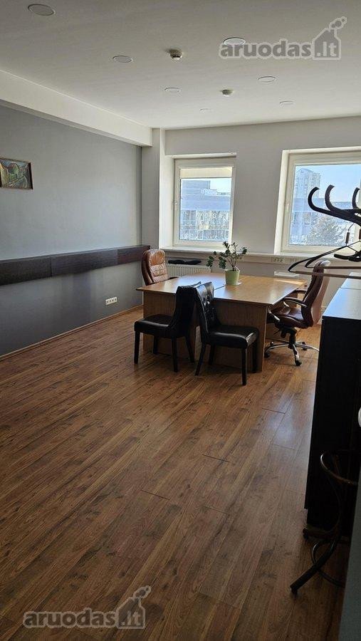Parduodamos šviesios 210 m2 patalpos pasaže - nuotraukos Nr. 11