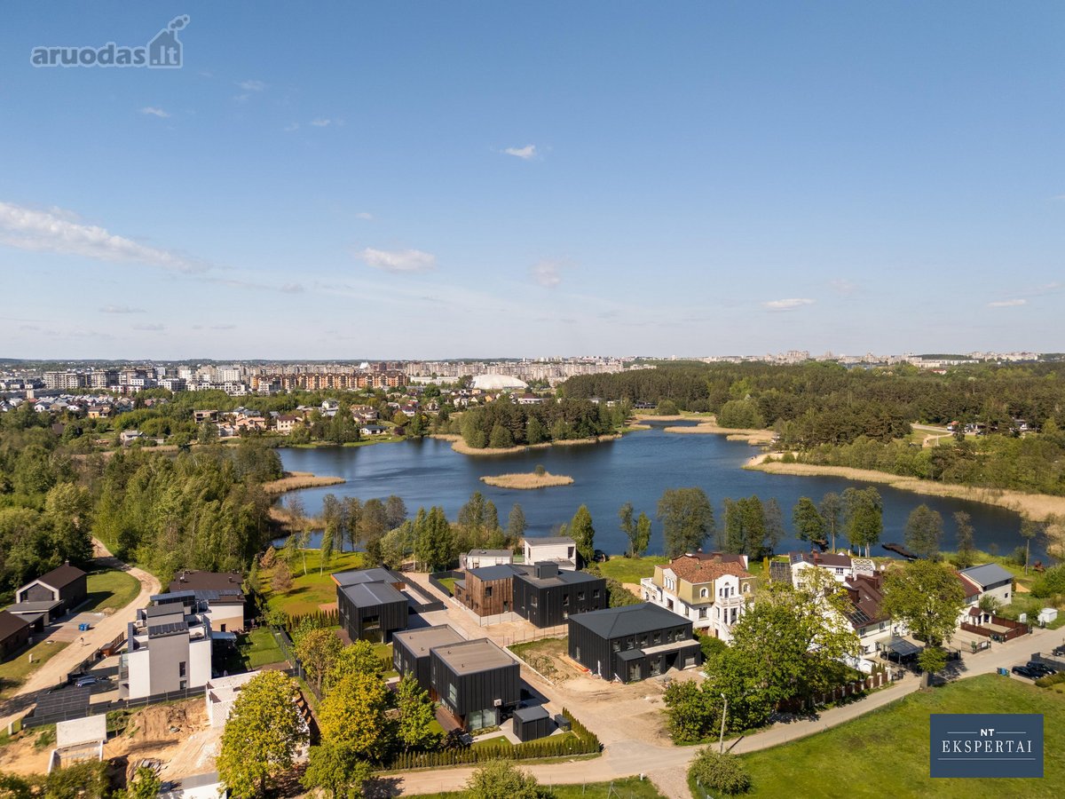 Parduodamas šiuolaikiškas, erdvus ir - nuotraukos Nr. 9