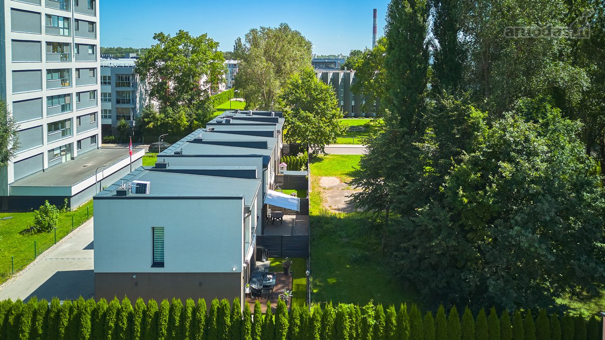 Parduodamas Pilnai Įrengtas Dviejų Aukštų - nuotraukos Nr. 51