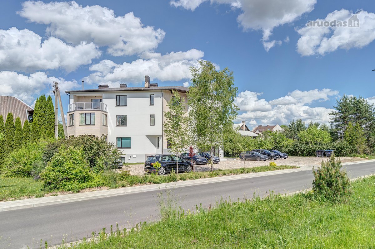 Parduodamas šiuolaikiškai įrengtas 2k. butas - nuotraukos Nr. 29