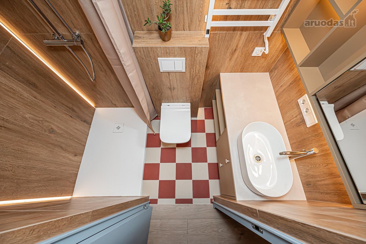 Išskirtinė, Charizmatiška Ir Ką Tik Pilnai - nuotraukos Nr. 12
