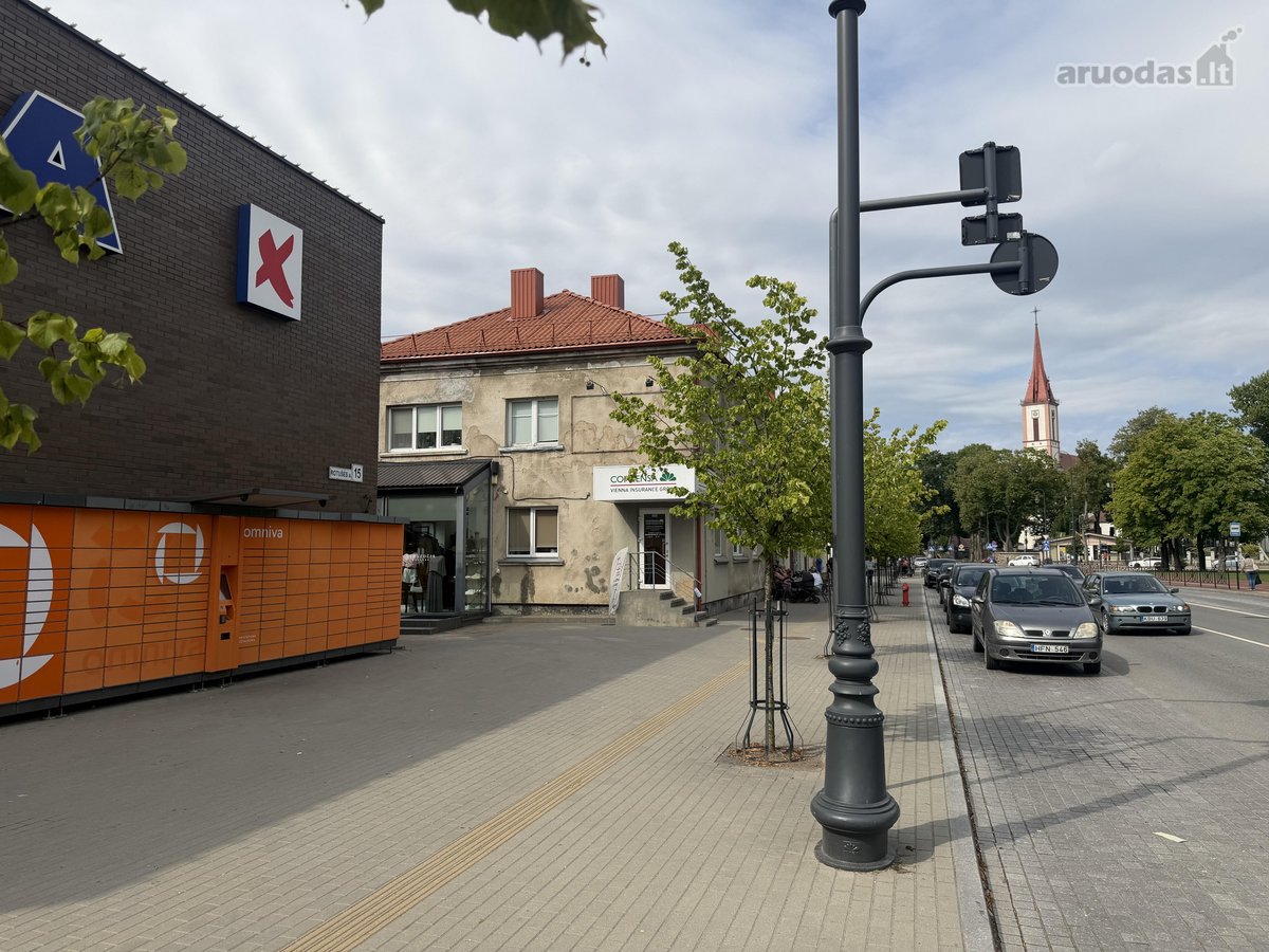 Kretingos miesto centre, šalia prekybos - nuotraukos Nr. 9