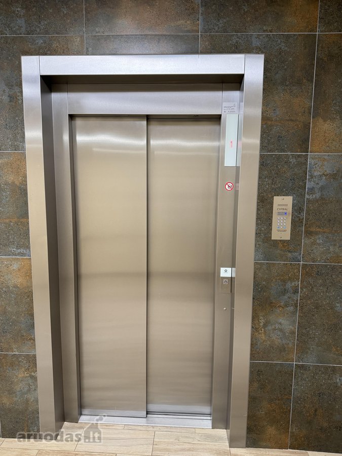 Nuomojamas pilnai įrengtas 18m2 loftas-studia - nuotraukos Nr. 19