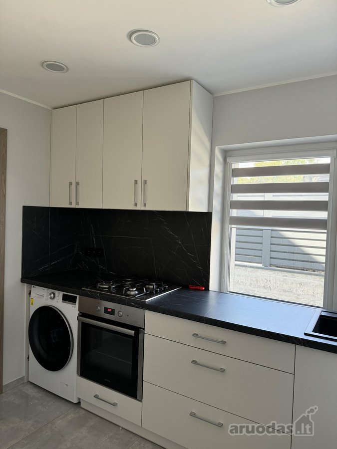 Nuomojama tvarkinga, pilnai įrengta namo - nuotraukos Nr. 3