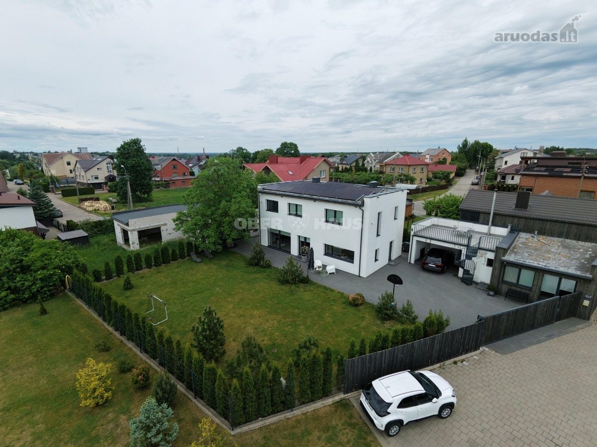 Parduodama išskirtinė dviejų namų valda - nuotraukos Nr. 31