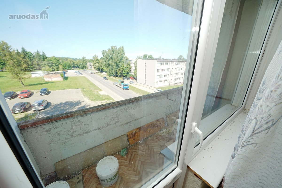  Erdvus 4 kambarių butas su patogiu ir - nuotraukos Nr. 9