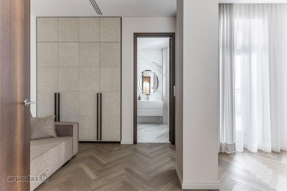 Išskirtinė Nuoma  Prabangūs 171 m² - nuotraukos Nr. 33