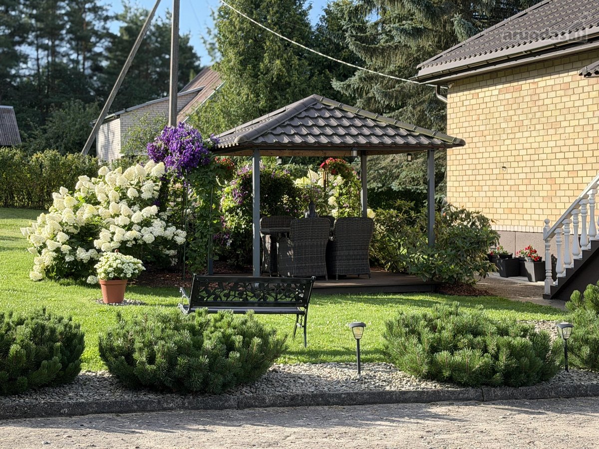 Parduodamas labai prižiūrėtas, puoselėtas ir - nuotraukos Nr. 11