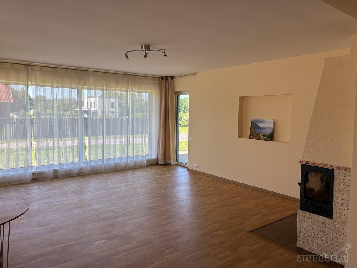 Parduodamas puikiai įrengtas vieno aukšto 171 - nuotraukos Nr. 21