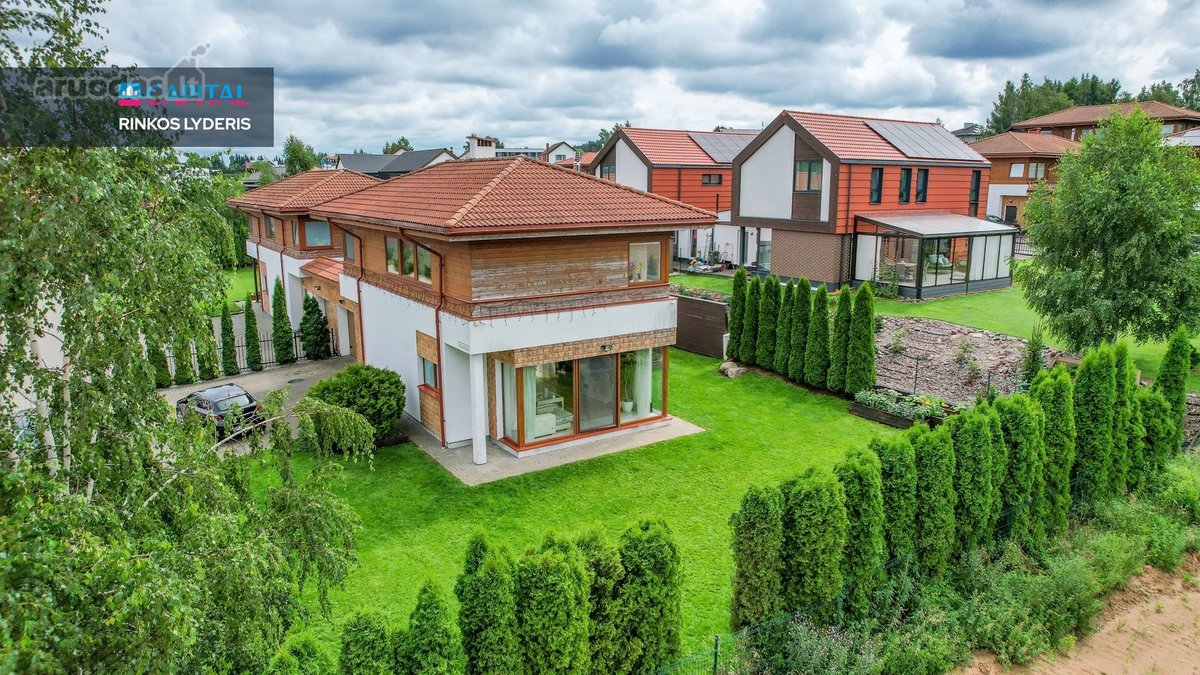Šis erdvus dviejų aukštų namas, idealiai - nuotraukos Nr. 32