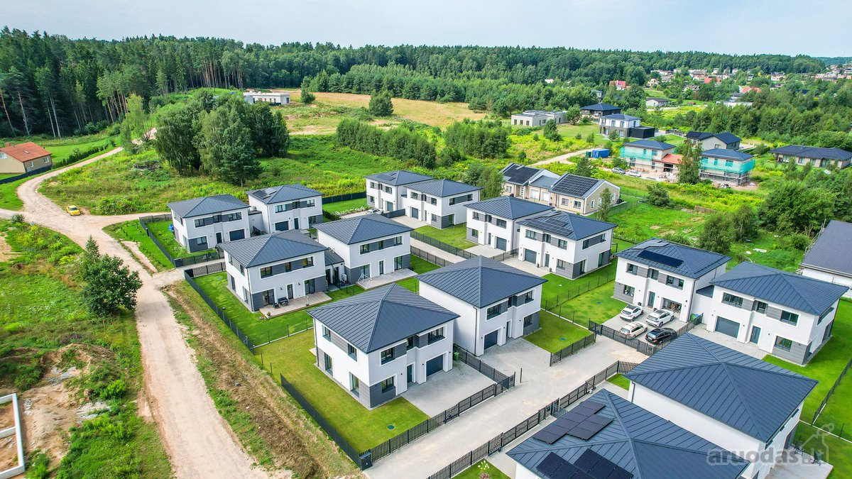 Netoli Miesto, Bet Arčiau Gamtos - "Riešės - nuotraukos Nr. 13