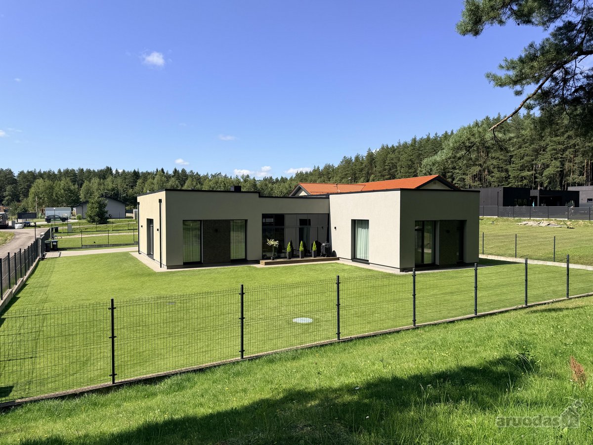 Parduodamas Pilnai Įrengtas Namas Su Didele - nuotraukos Nr. 2